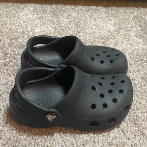 Classic Crocs Unisex Kids Black Clogs